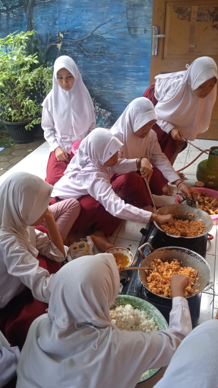 Kegiatan Cooking Class sebelum Ramadhan
